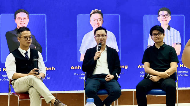 Toạ đàm cùng diễn giả